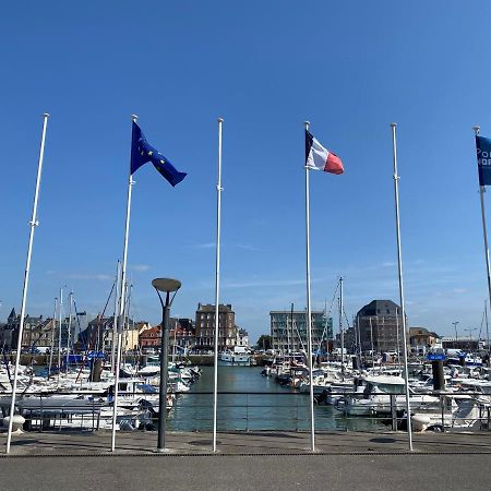 Beau Studio Cosy Calme En Face Du Port Sur Le Quai Lejlighed Dieppe Eksteriør billede